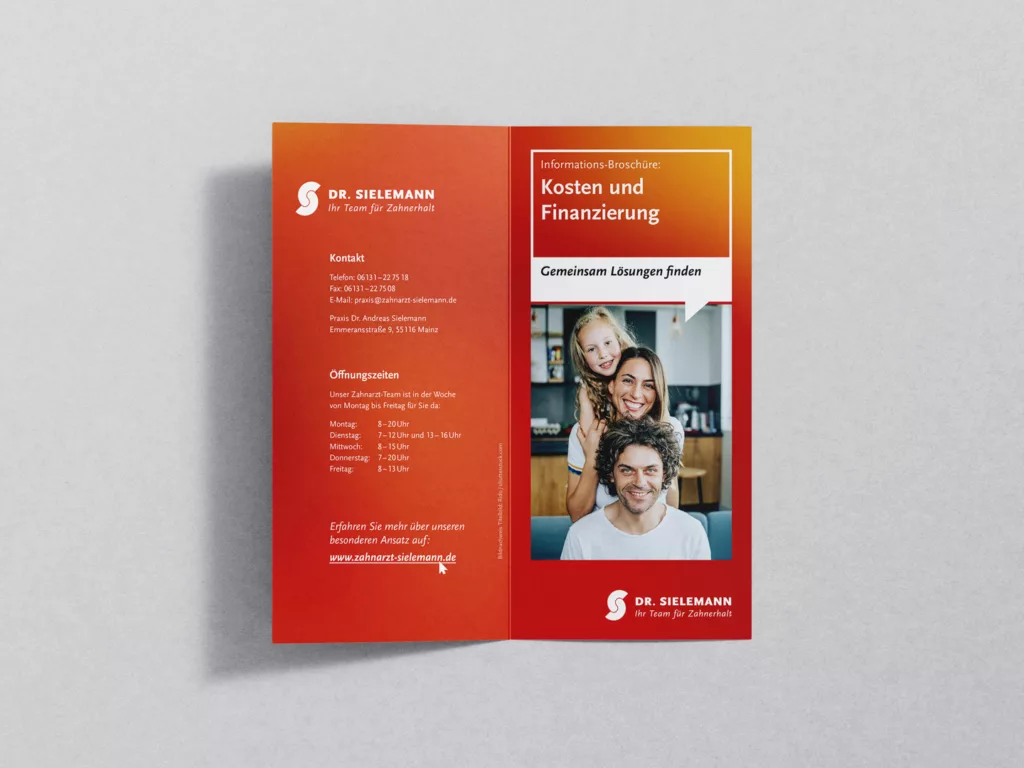 Informationsflyer für Zahnarztpraxis Dr. Sielemann aus Mainz. Thema: Kosten und Finanzierung